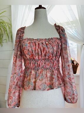 NWT! ACOA Collection. Cottagecore Floral paisley smocked peplum top. 
Size: S